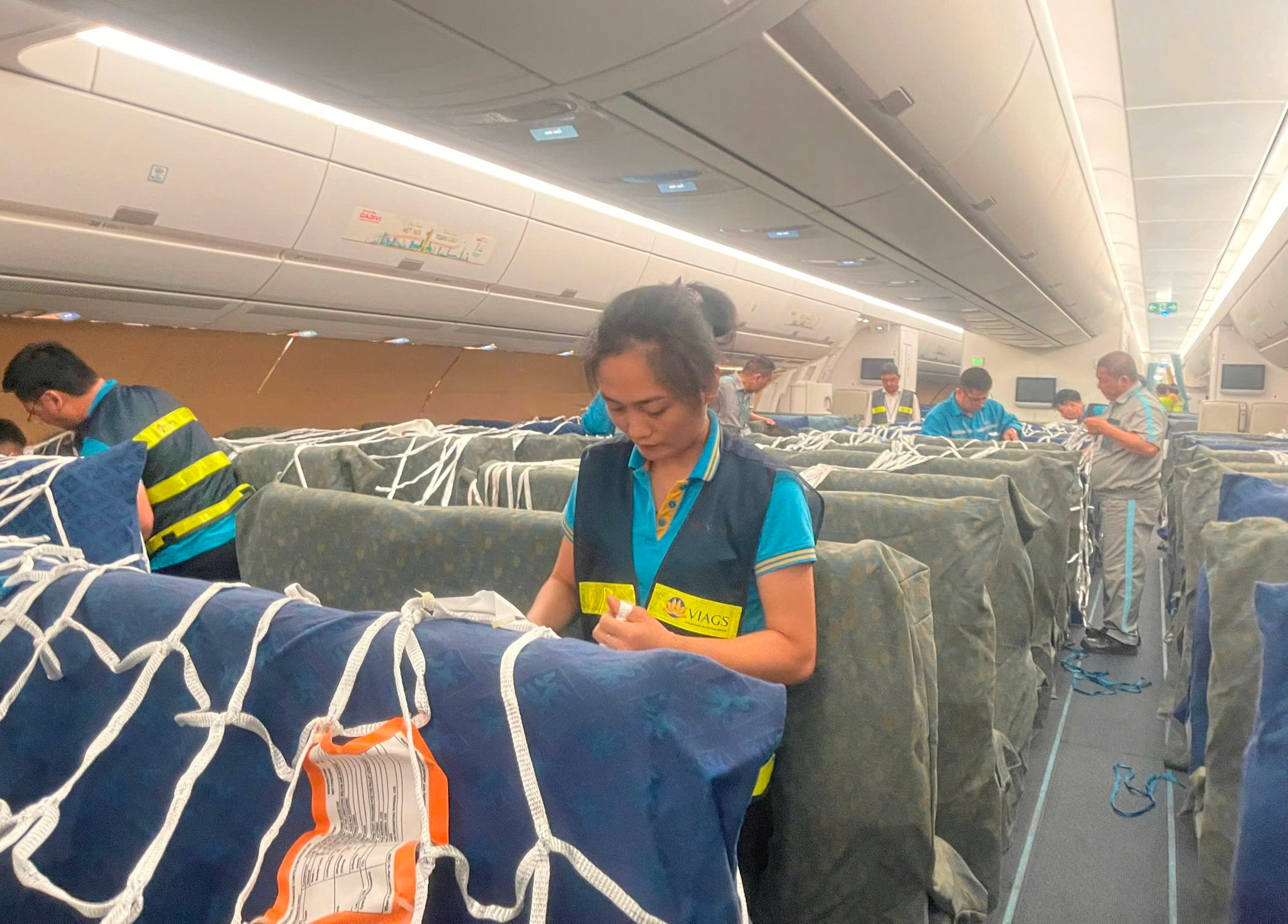 6.2.-vietnam-airlines-da-huy-dong-toi-da-nguon-luc-de-trien-khai-chuyen-bay-dac-biet-bao-dam-dua-hang-hoa-ho-tro-den-venezuela-trong-thoi-gian-som-nhat.jpg