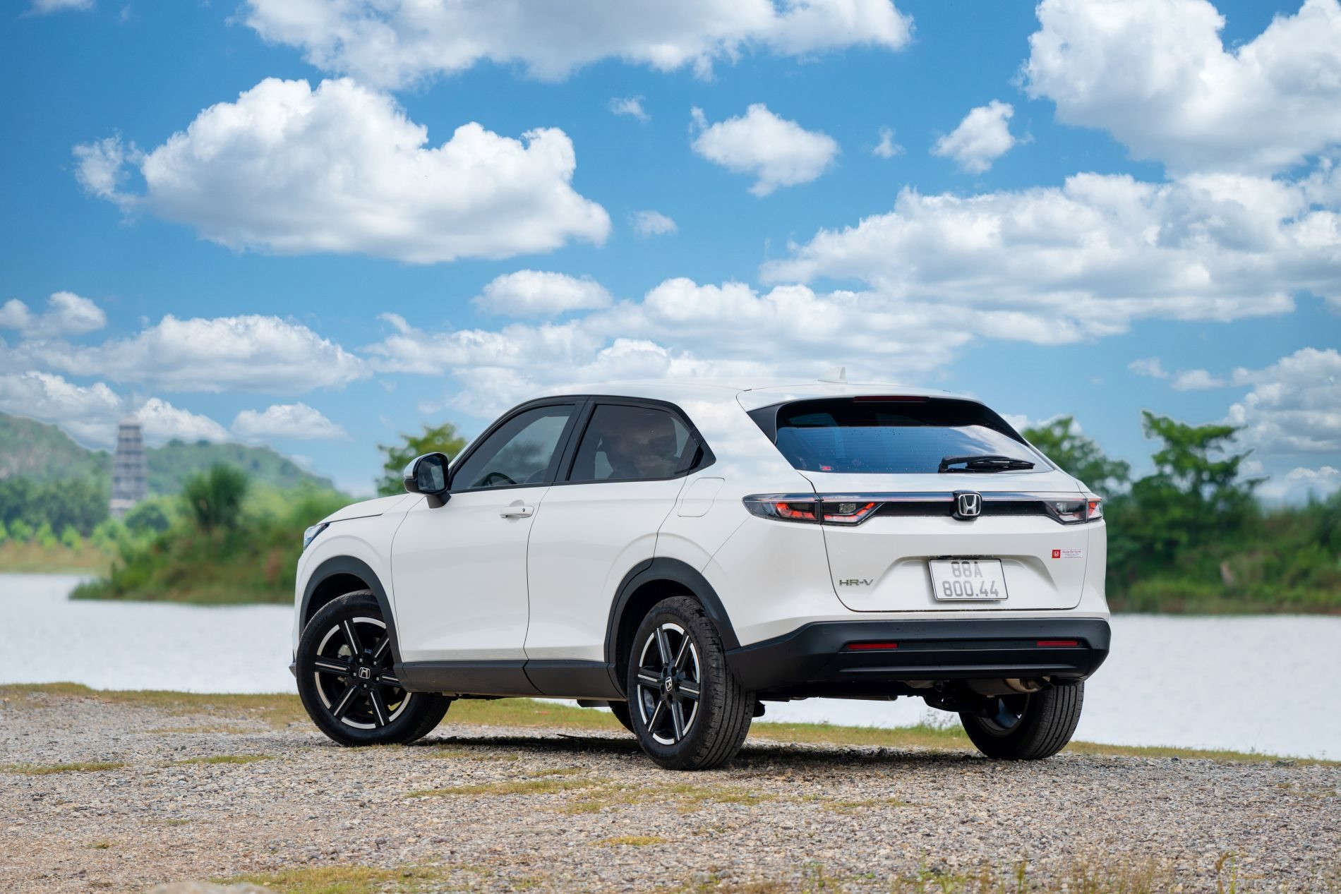 ban-sao-cua-ban-sao-cua-ban-sao-cua-honda-hr-v-l-9(1).jpg