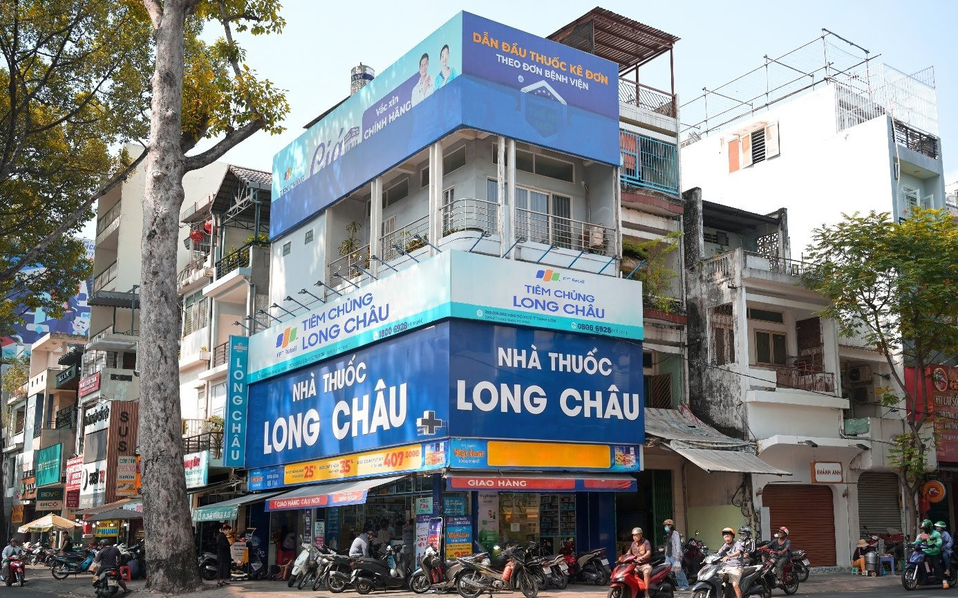 Người bệnh cơ hội tiếp cận mười hai loại thuốc thế hệ mới tiên tiến tại Long Châu