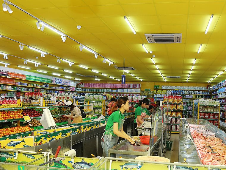 Bí kíp kiếm 6 tỷ mỗi giờ của đại gia Việt: Cứ 3 ngày lại mở 10 siêu thị khắp Việt Nam