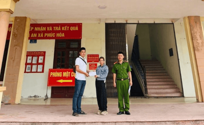 Điều tra giao dịch chuyển khoản 264.908.000 đồng từ tài khoản Techcombank sang MB, công an mời người đàn ông SN 1992 đến trụ sở làm việc