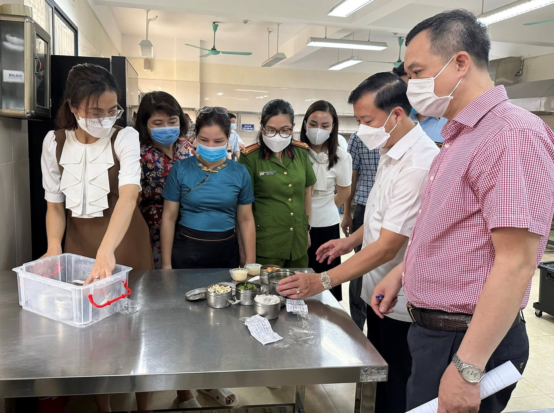 Bộ Y tế đề xuất sửa luật, tăng cường quản lý thực phẩm bẩn