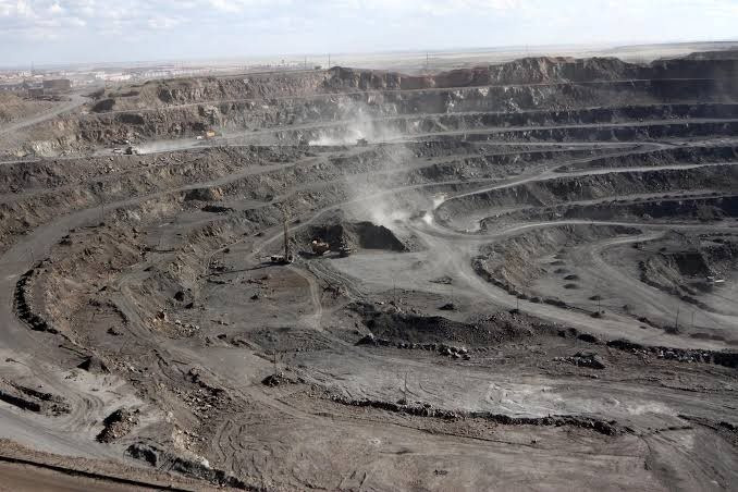 Không phải Trung Quốc, đất hiếm từ một quốc gia đang ồ ạt chảy về châu Á – 2 ‘con rồng’ lớn đua nhau gom hàng