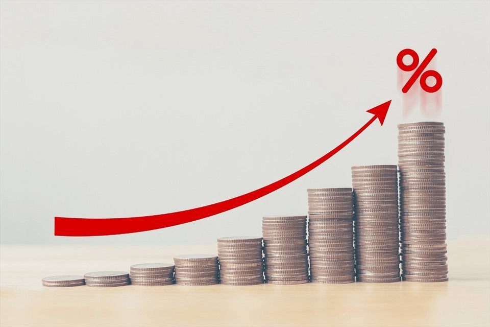 Một ngân hàng tăng lãi suất thẻ tín dụng lên cao nhất 48%/năm