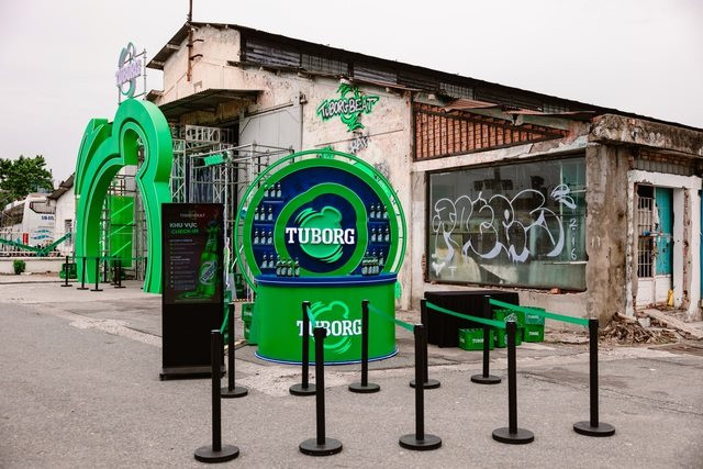 Không theo bất kỳ “chuẩn vui” nào, Gen Z biến nhạc hội thành “lãnh địa” độc bản