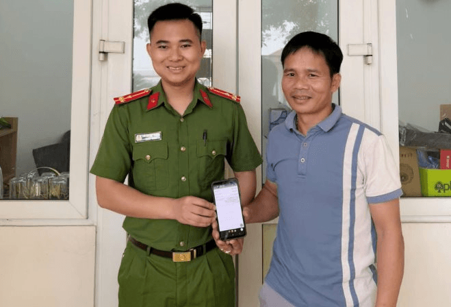Công an điều tra số tài khoản tại ngân hàng ACB nhận 320 triệu đồng, thanh niên SN 2005 được mời làm việc với cơ quan chức năng