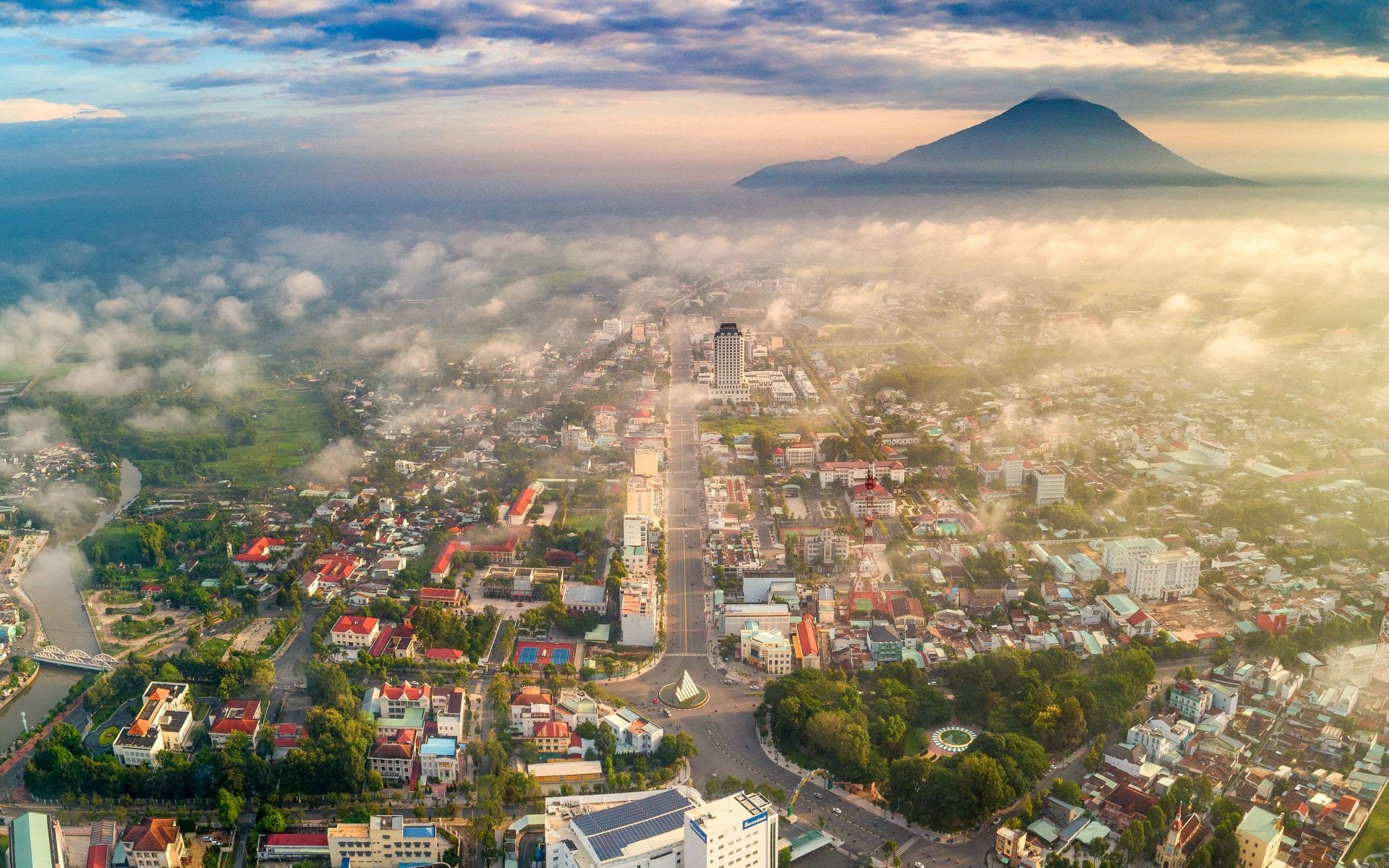 Tỉnh có ngọn núi cao nhất Nam Bộ, được Vingroup, Sun Group, T&T... rót vốn, sắp có thêm dự án hơn 20.000 tỷ đồng rộng 260 ha
