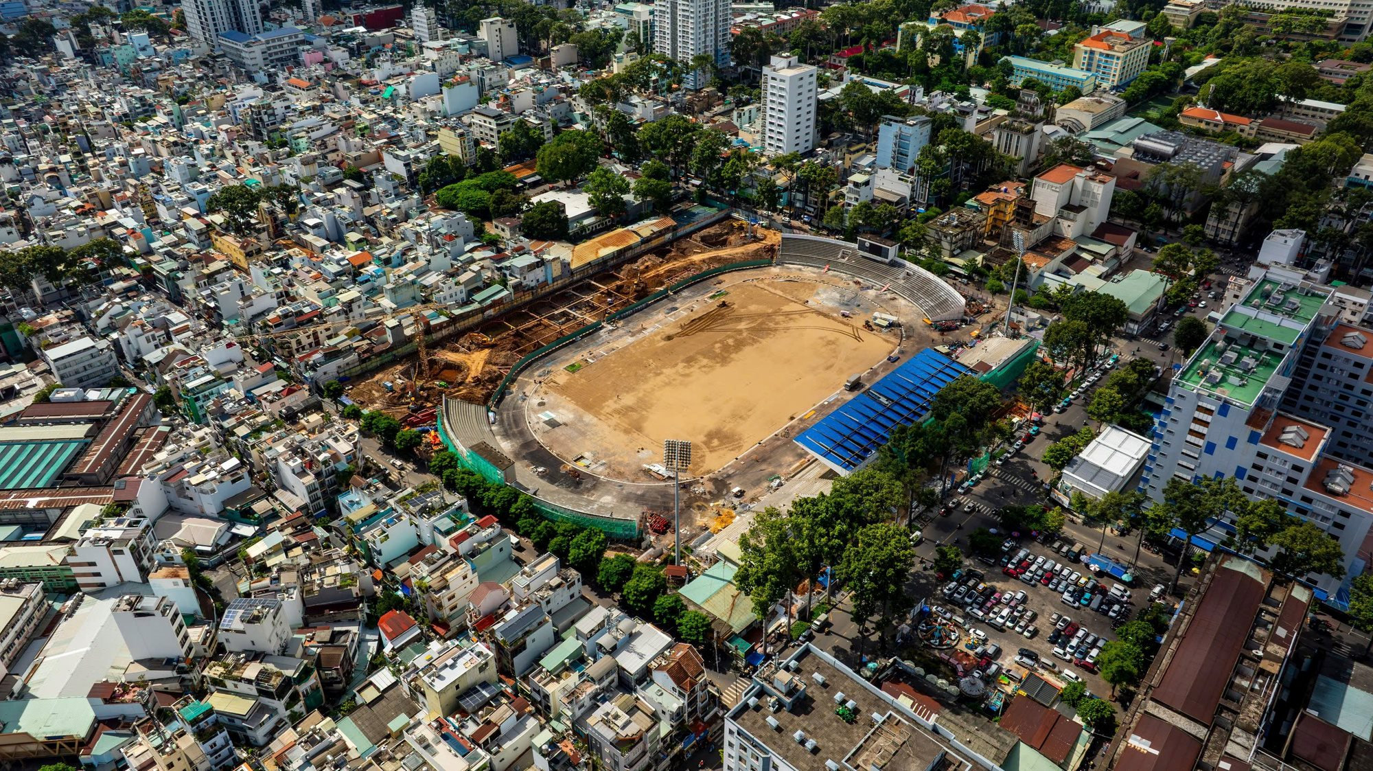 5_san-van-dong-thong-nhat.jpg