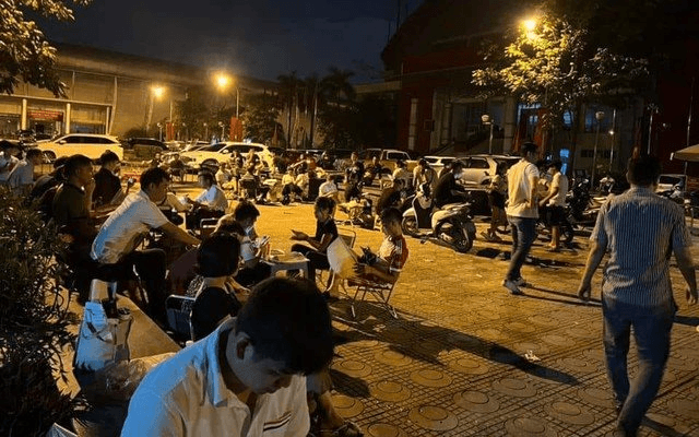 Hết thời chen chúc đi đấu giá đất: Nơi từng "sốt nóng", dòng xe đổ về tấp nập với giá trúng tăng vọt nay giảm giá 30%