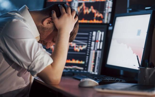 Một công ty dùng 1/4 tài sản để đầu tư chứng khoán nhưng ngậm ngùi ôm lỗ: Nắm nhiều nhất SHB
