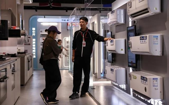 Trung Quốc vừa 'cứu' nền kinh tế lớn nhất nhì châu Âu