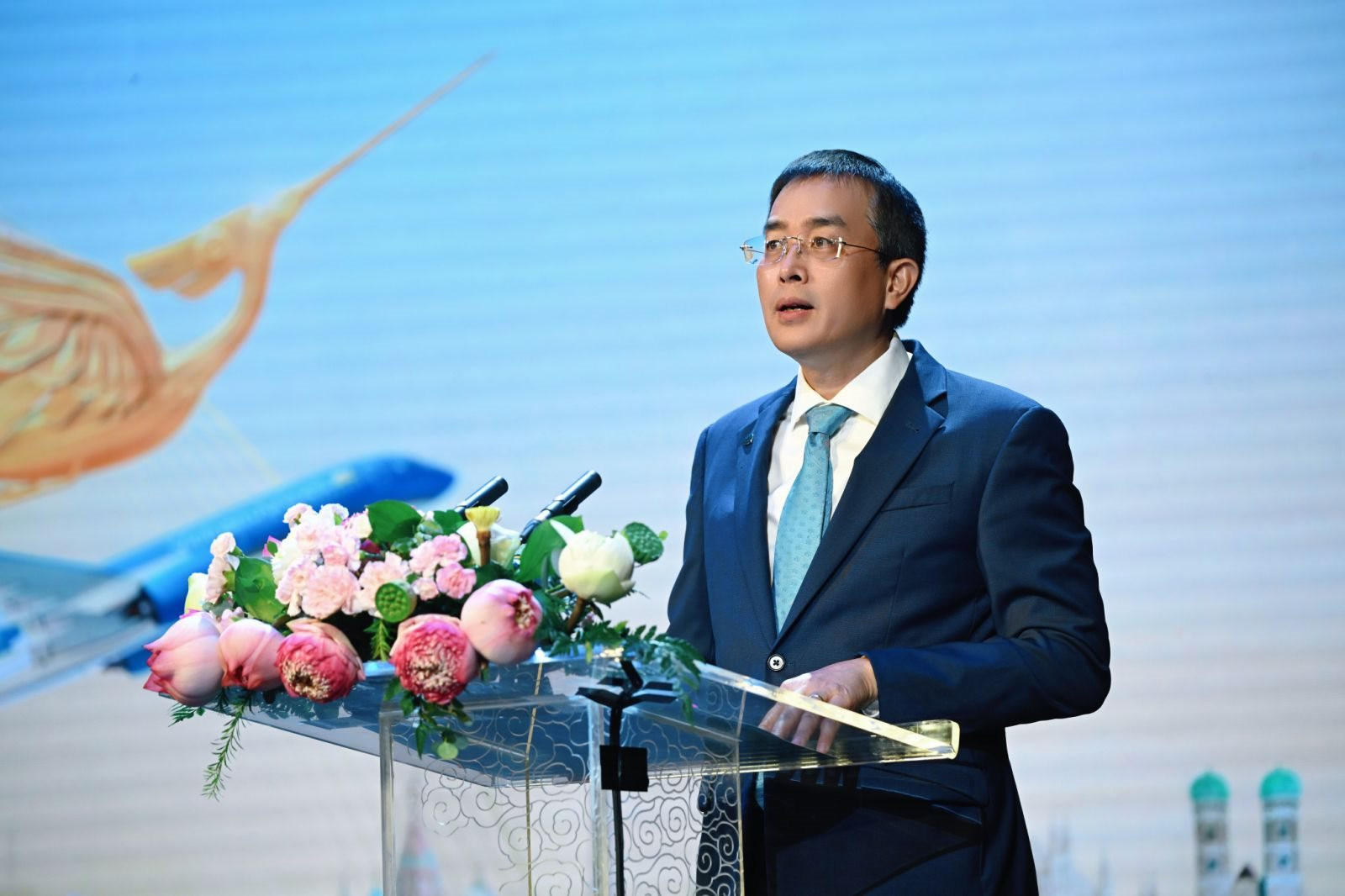 5.-ong-dang-ngoc-hoa-bi-thu-dang-uy-chu-tich-hdqt-tong-cong-ty-hang-khong-viet-nam-phat-bieu-tai-buoi-le.-anh_-vna-.jpeg