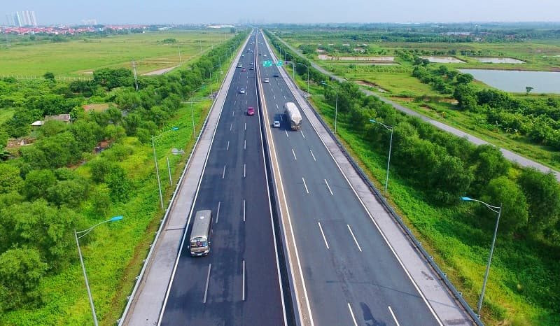 Doanh nghiệp môi giới bất động sản 8 tháng tuổi vừa đề xuất đầu tư tuyến cao tốc 36.000 tỷ đồng 