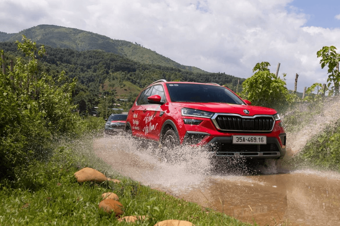 Skoda Kushaq và Slavia như "hổ mọc thêm cánh": Xe tốt, giá dễ tiếp cận lại thêm ưu đãi lớn