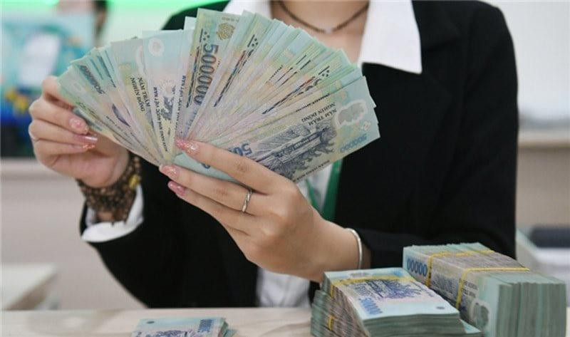 Các ngân hàng chi số tiền lớn kỷ lục trả cổ tức tiền mặt: Vẫn còn 5 ngân hàng chưa chốt quyền