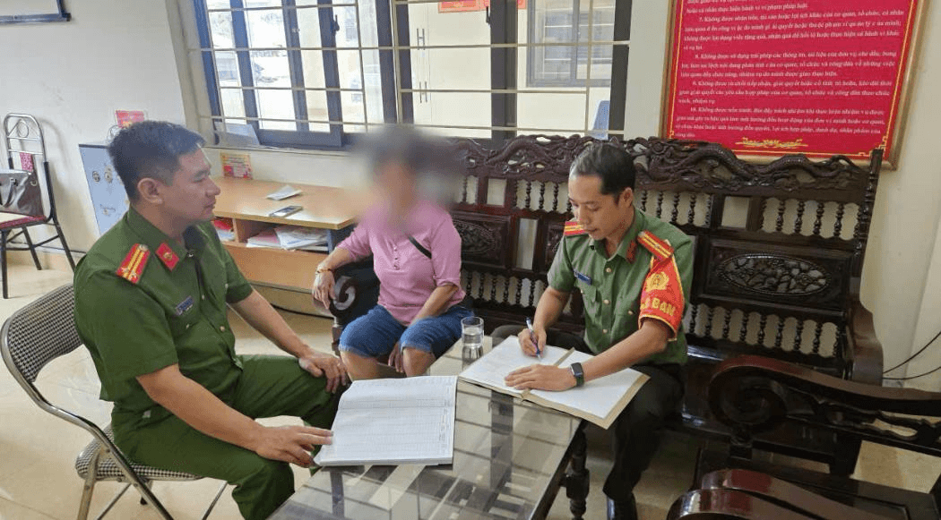 “Nhân viên an ninh hàng không” đột ngột liên hệ, yêu cầu chuyển 140 triệu đồng để nhận quà quốc tế, người phụ nữ SN 1965 lập tức báo công an