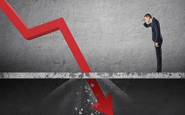 Chứng khoán "rơi" 150 điểm từ đỉnh, đáy đã dần lộ diện?