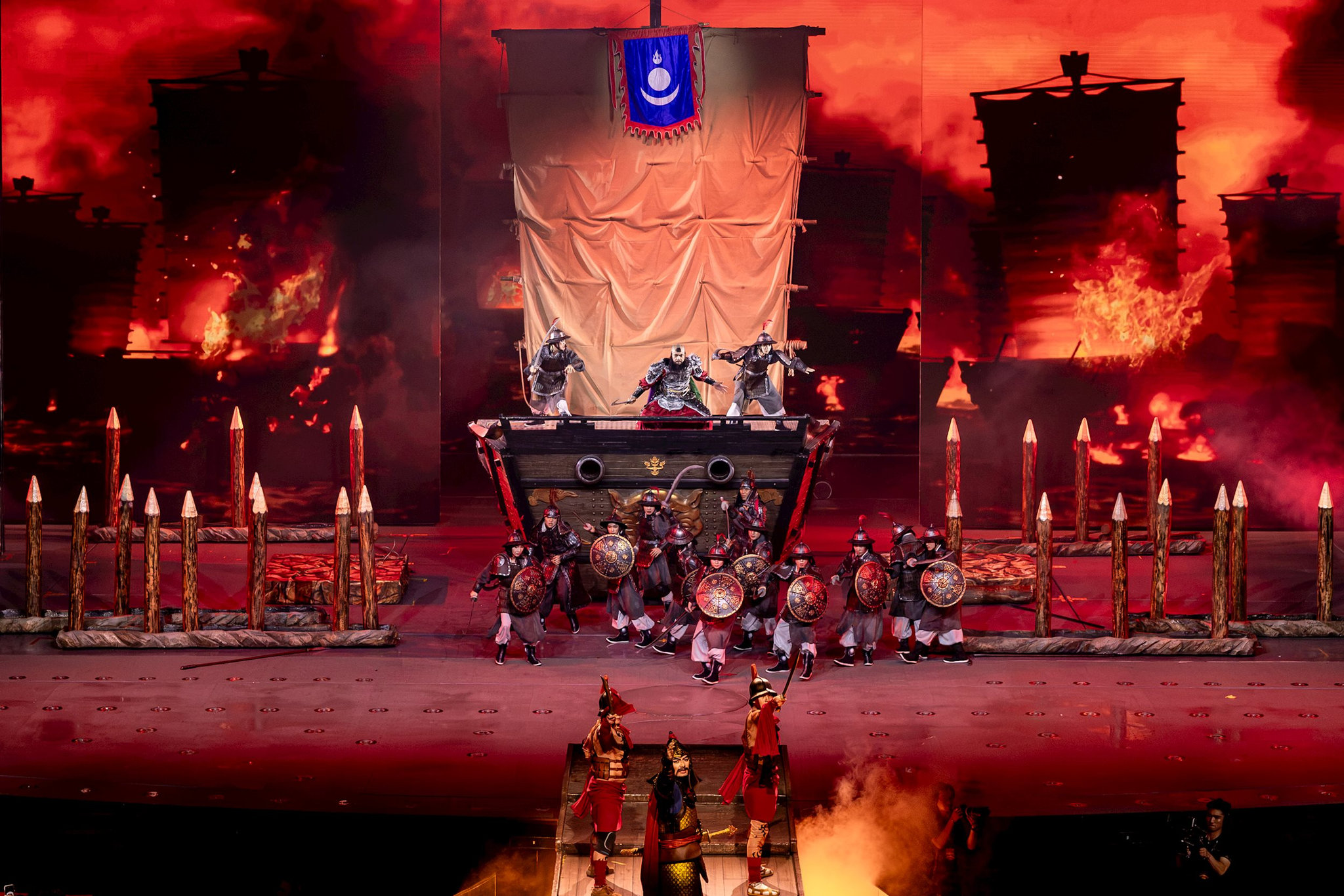 thuyen-2.jpg