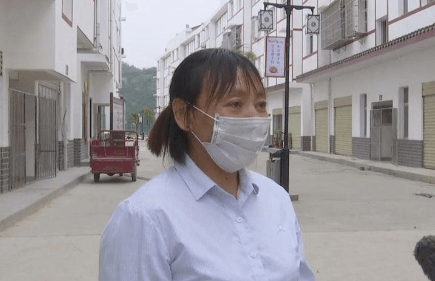 Điều tra người phụ nữ mới 35 tuổi đã nhận được lương hưu, phát hiện hơn 371 triệu đồng âm thầm chuyển vào tài khoản suốt gần 8 năm