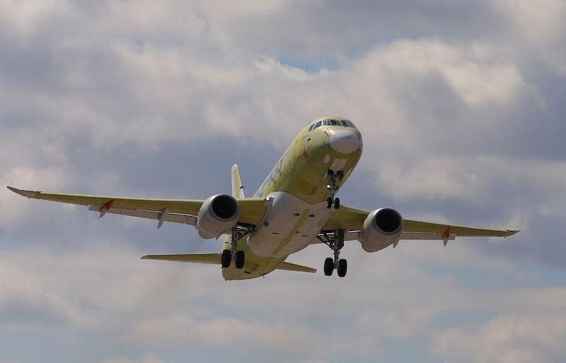 sj-100_1_c_uac.jpg