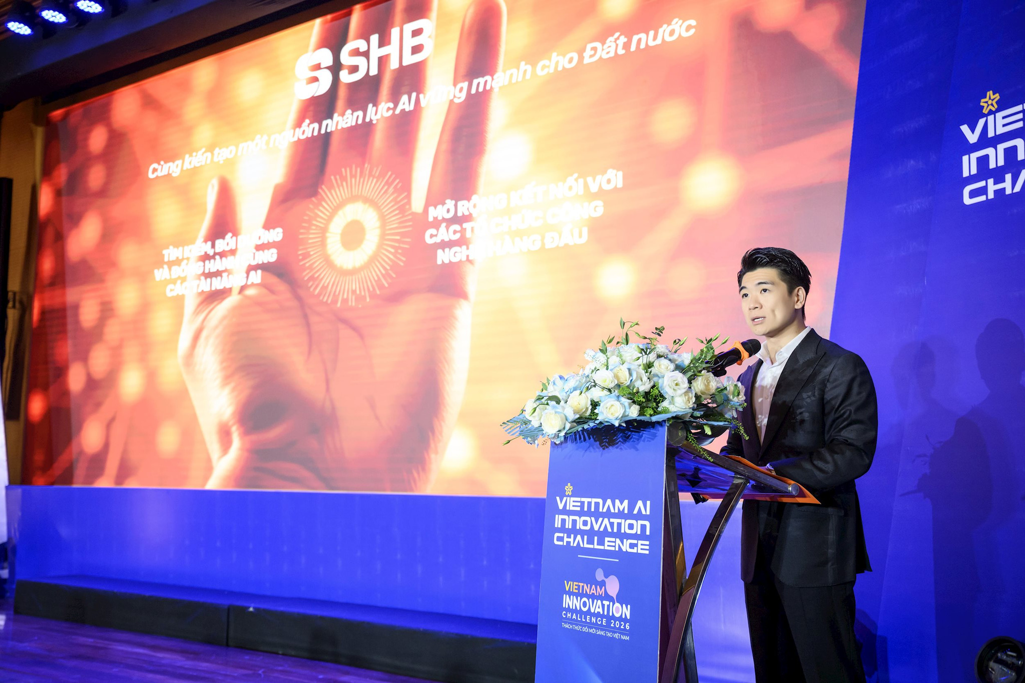 pho-chu-tich-shb-1-.jpg