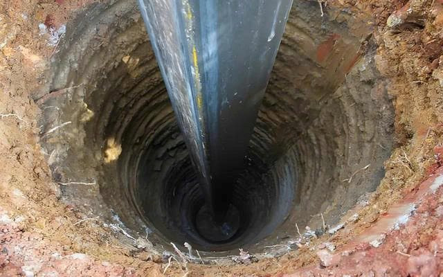 Bức tường đổ sập hoàn toàn, 41 mũi khoan sâu 9.000m thất bại, nhưng 1 phút sau tin trúng đậm tới, kho báu lộ diện nhờ công nghệ