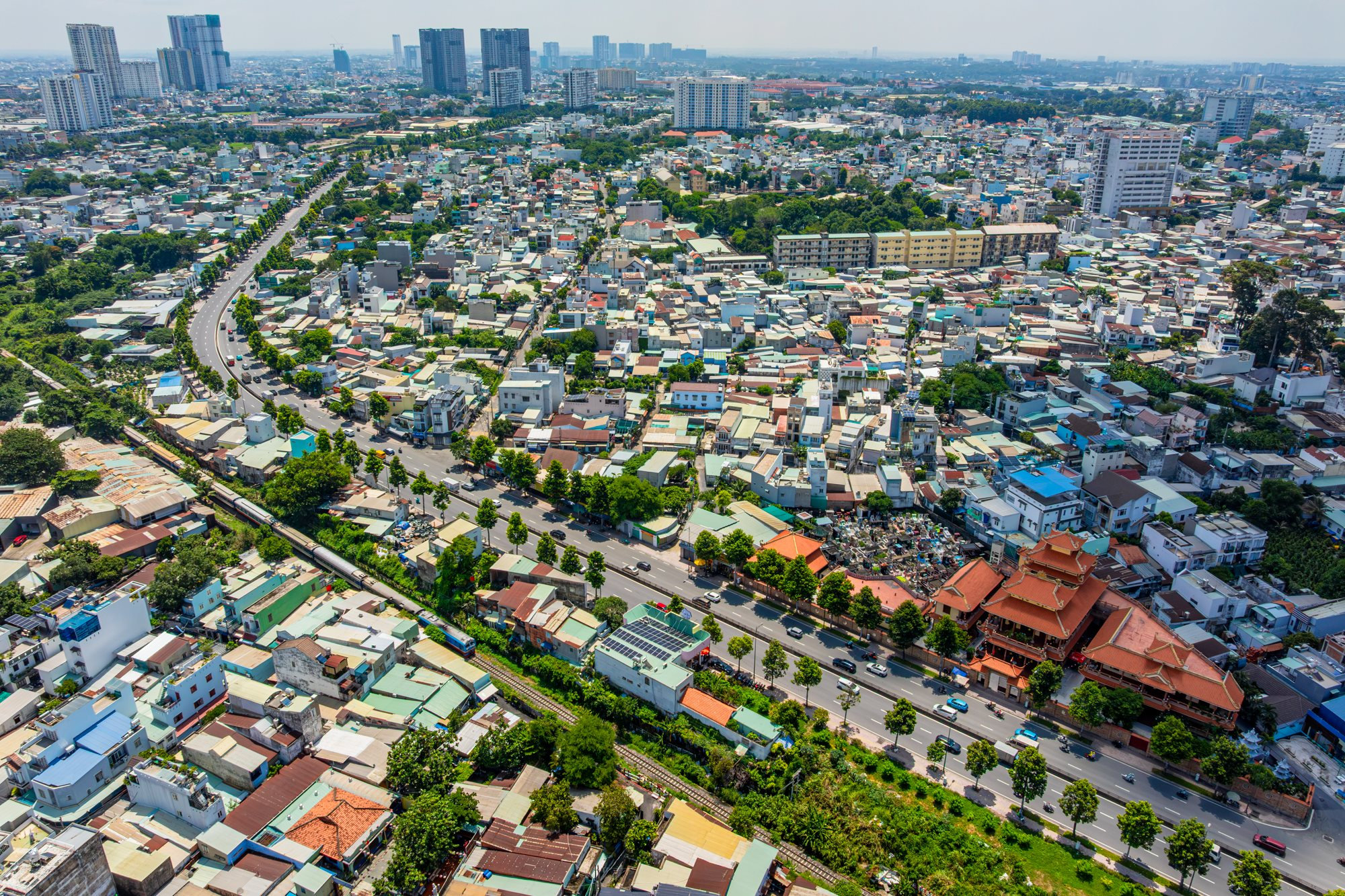 3_vanh-dai-2-tp.hcm.jpg