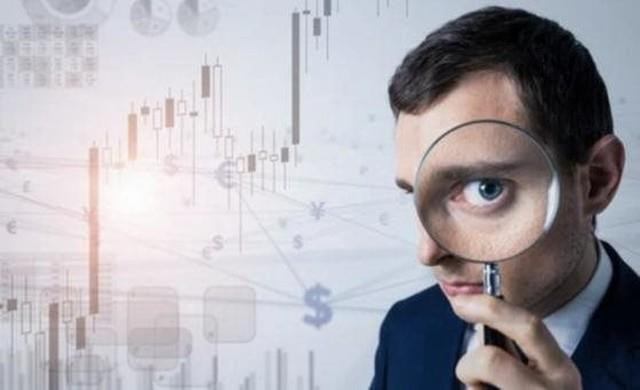 VN-Index có thể còn nhịp "rũ bỏ" trước khi hướng lên 1.800 điểm, nhiều cổ phiếu về vùng định giá hiếm thấy với P/E chỉ 4-8 lần