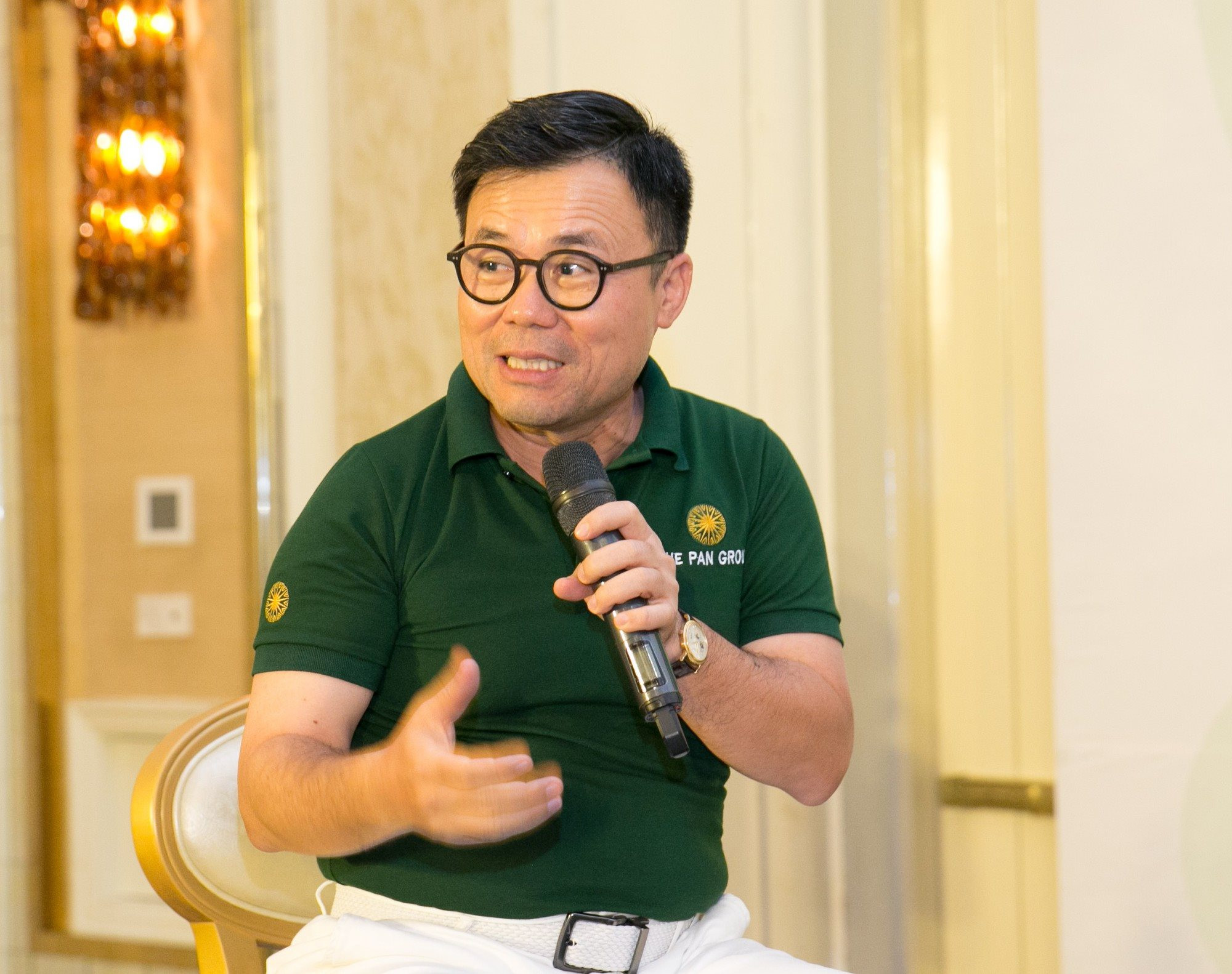 Bán tôm, gạo, nước mắm... Chủ tịch Nguyễn Duy Hưng thu gần 7.400 tỷ đồng, lãi tăng hơn gấp đôi