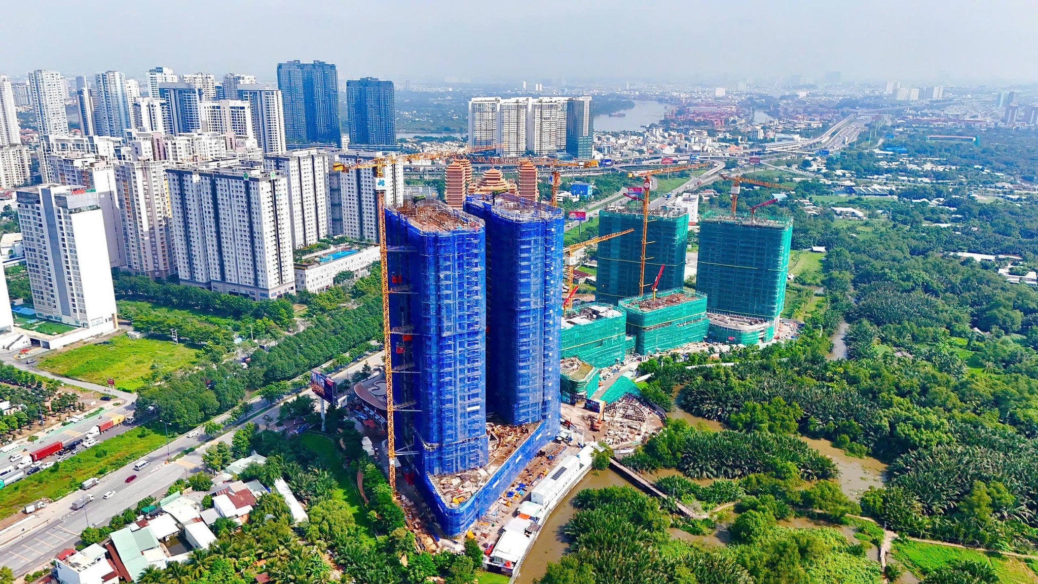 VARS IRE: Thị trường bất động sản khó rơi vào một đợt suy giảm đồng loạt
