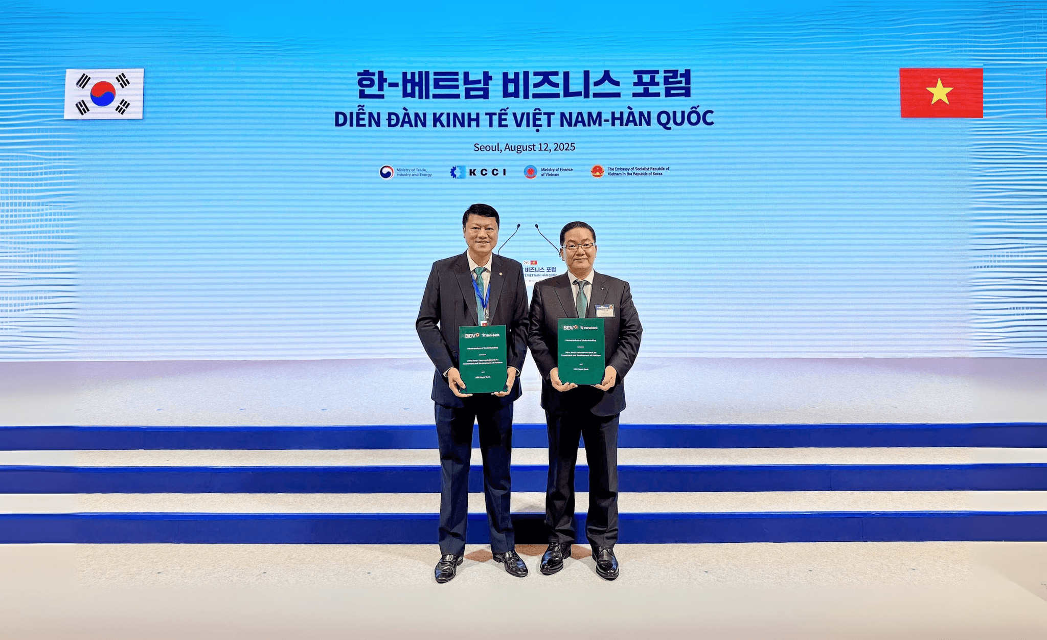 Nhân tố nền tảng thúc đẩy sự phát triển hệ sinh thái tài chính Việt - Hàn