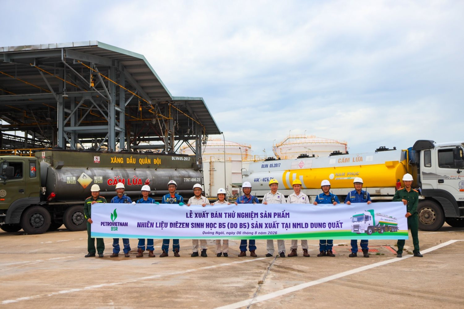 Nhà máy lọc dầu doanh thu hơn 100.000 tỷ của Việt Nam lần đầu tiên xuất bán một loại nhiên liệu mới