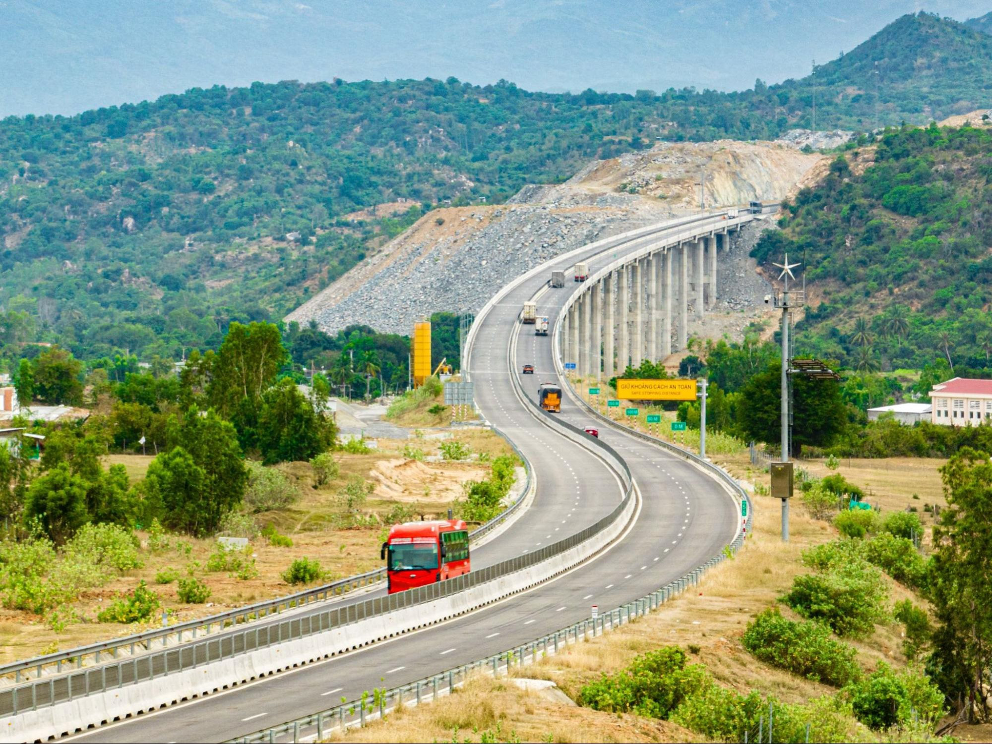 2_cao-toc-viet-nam.jpg