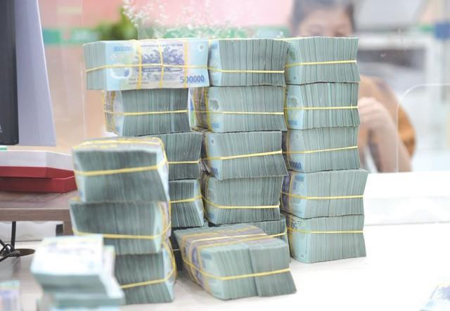 Tuần tới, một ngân hàng sẽ chốt quyền nhận cổ tức tỷ lệ 15%, cổ đông còn được mua thêm cổ phiếu giá rẻ