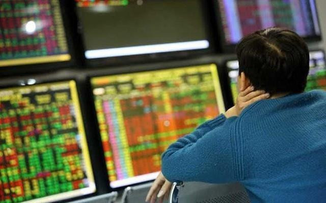 Góc nhìn chuyên gia: "Dòng tiền bí ẩn" bất ngờ xuất hiện, nhưng VN-Index vẫn đối mặt khả năng rung lắc mạnh