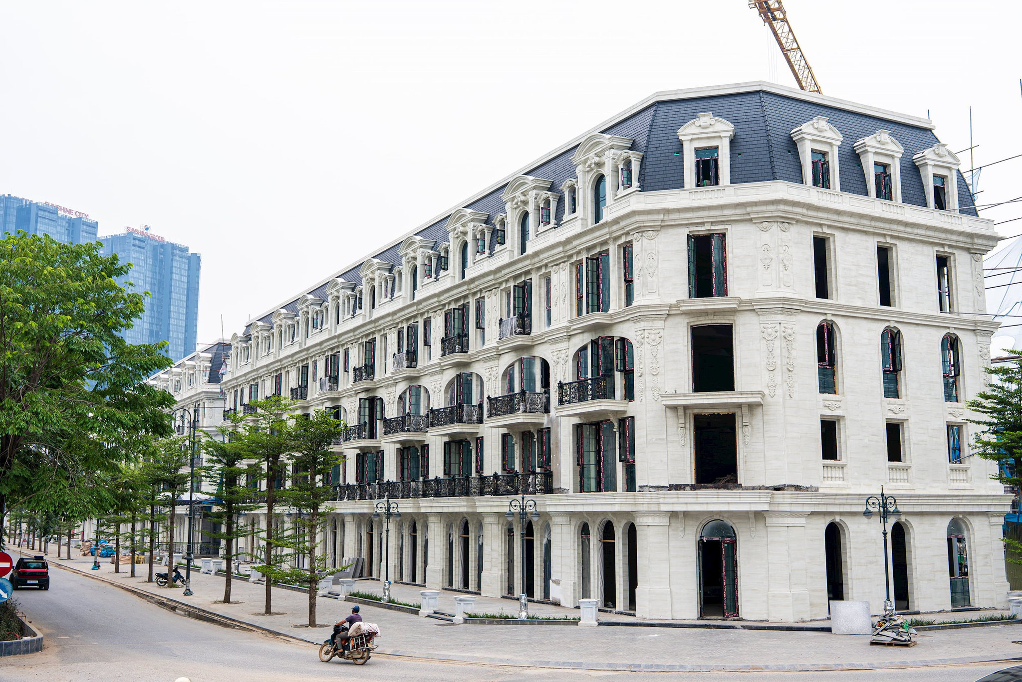 Noble Palace Tay Ho - Vị thế tâm điểm trên trục hạ tầng quyền lực sông Hồng - Ciputra - Tây Hồ Tây