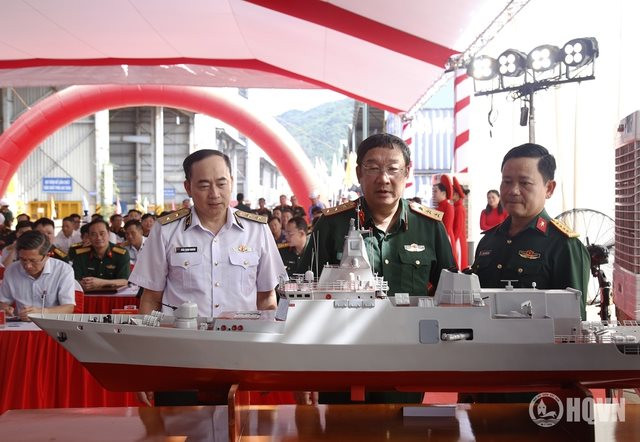 mo-hinh-dong-tau.jpg