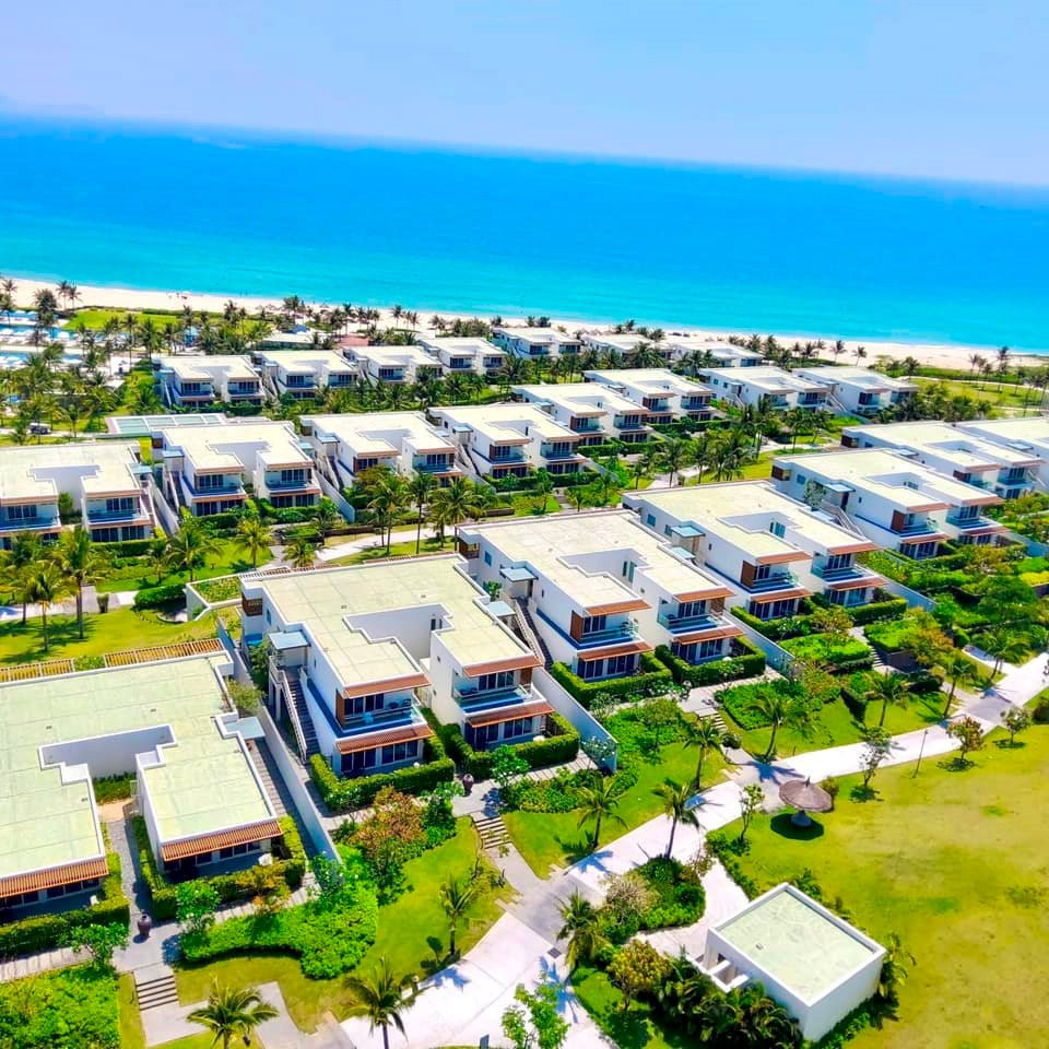 resort.jpg