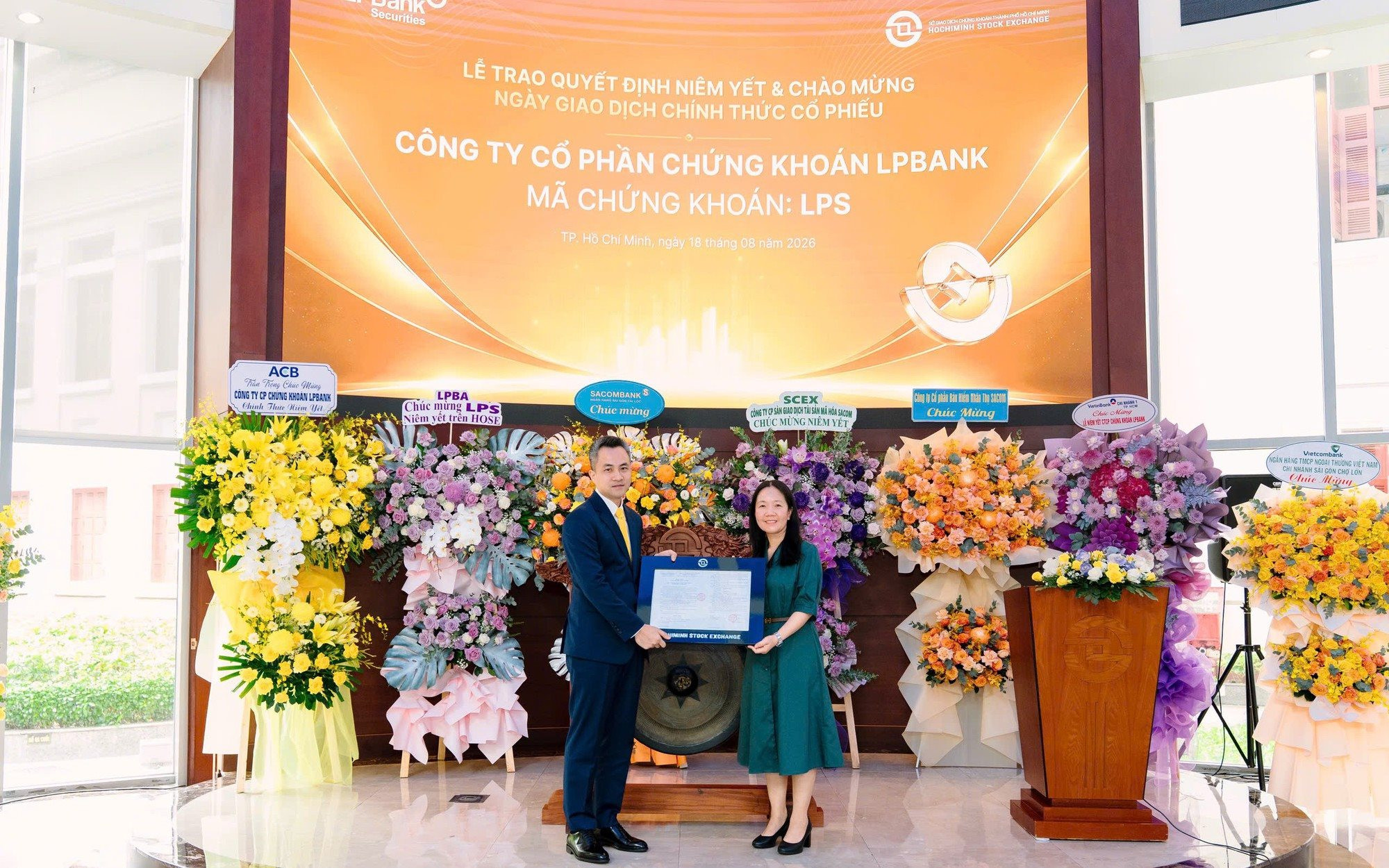 LPBS chính thức niêm yết trên sàn HOSE, mở ra hành trình phát triển mới
