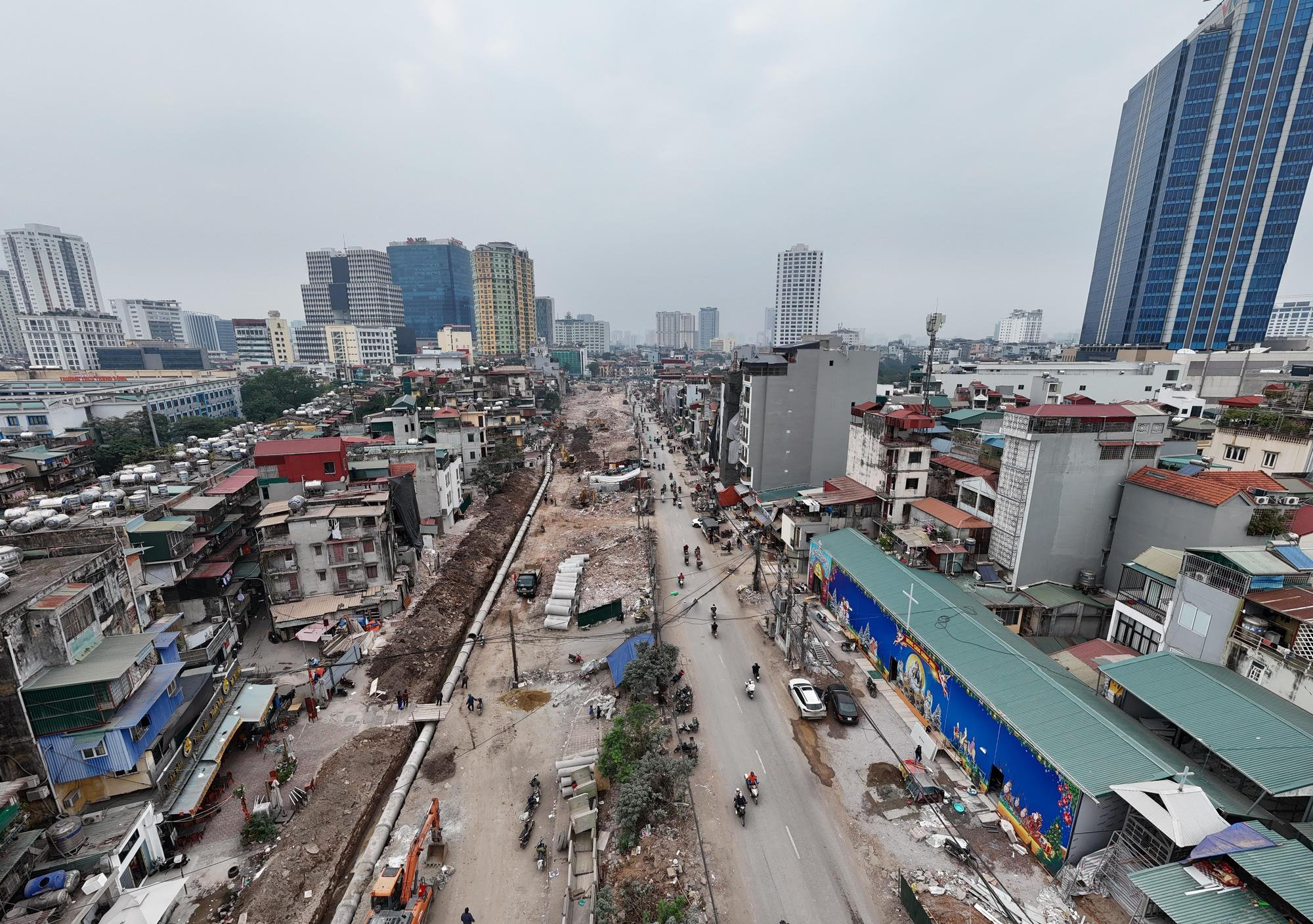 Gần một thập kỷ chờ đợi, dự kiến bao giờ người dân Hà Nội sẽ được đi lại trên tuyến đường "đắt nhất hành tinh" trị giá hơn 7 nghìn tỷ đồng?