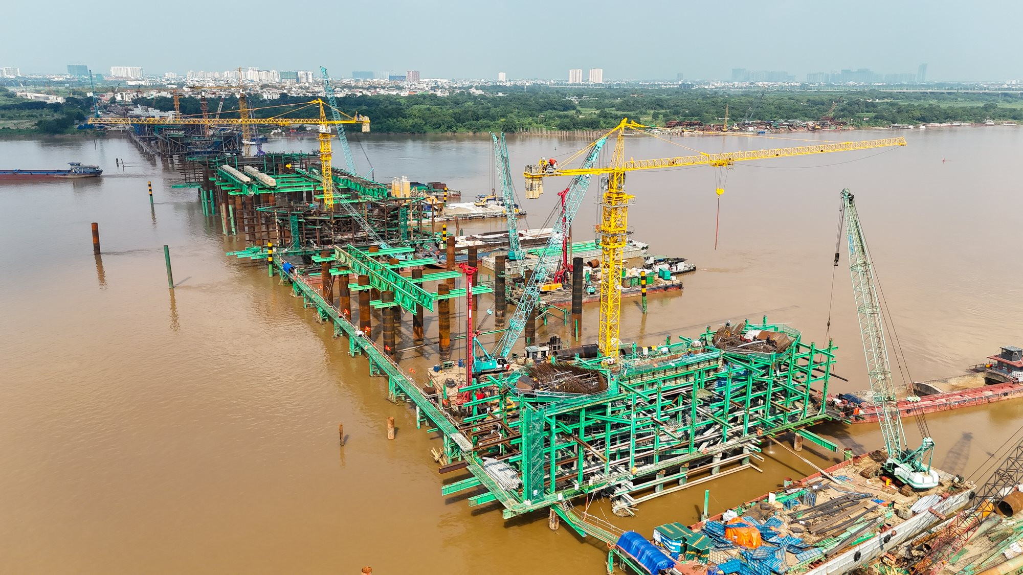3-cau-tran-hung-dao22.jpg