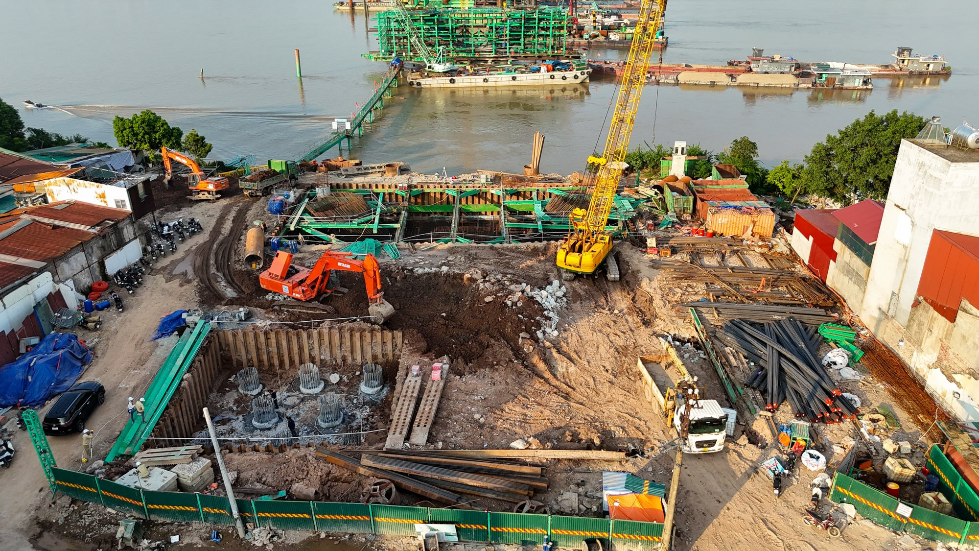 9-cau-tran-hung-dao11.jpg