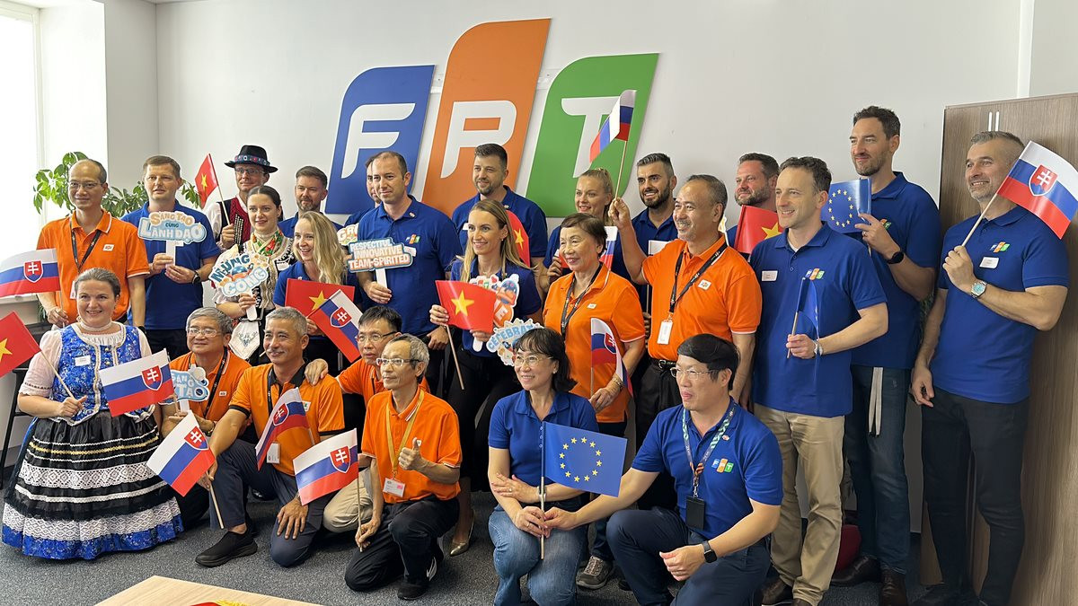 FPT tạo việc làm cho 88.553 người, đứng Top 2 khối doanh nghiệp tư nhân