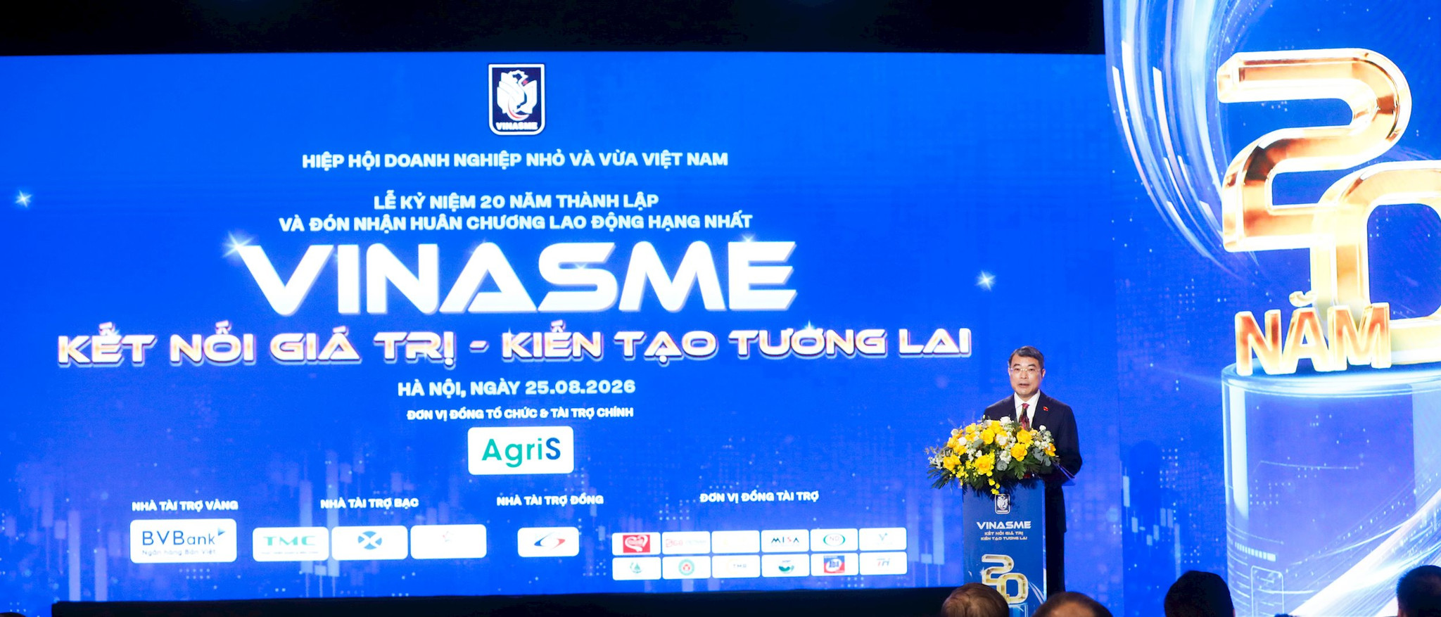 2.-dong-chi-le-minh-hung-uy-vien-bo-chinh-tri-thu-tuong-chinh-phu-phat-bieu-chi-dao_.jpg