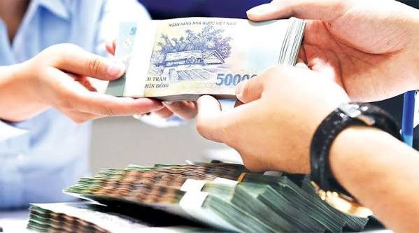 Một công ty tài chính tiêu dùng báo lãi 6 tháng tăng gần gấp đôi cùng kỳ