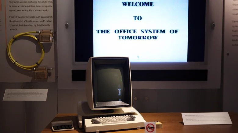 xerox-alto-ii-1787417026.jpg