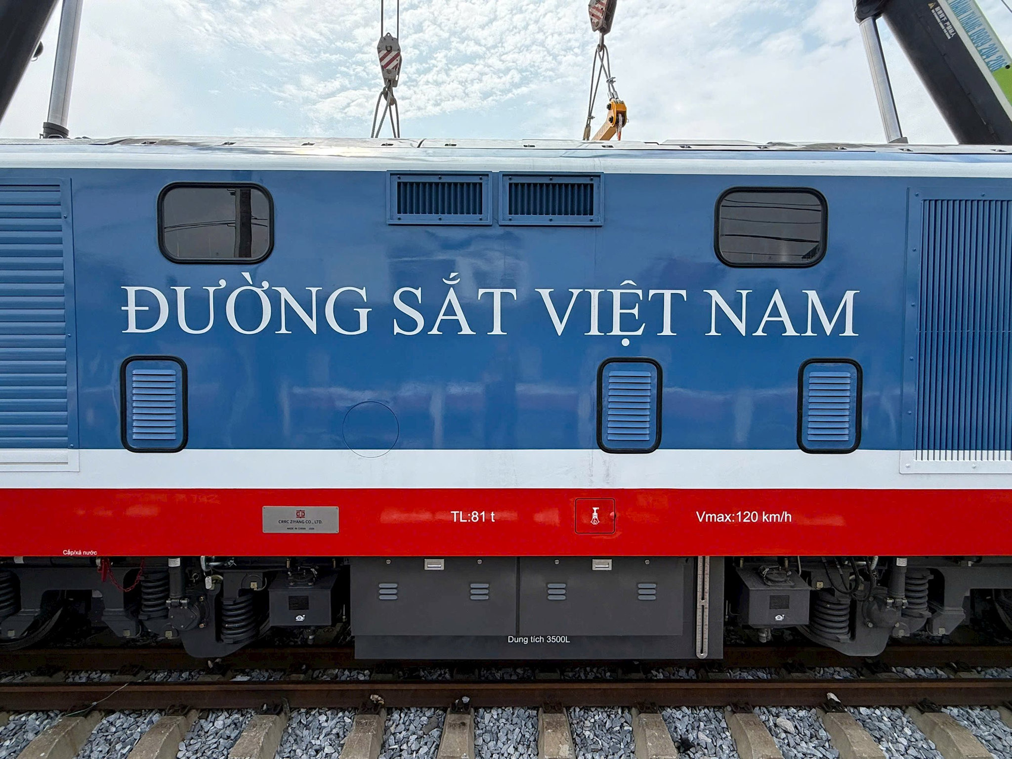 1787974931319_484164330037592789_484164330037592789_df649cd726603ef83dc8f5eca0cf123a.jpg