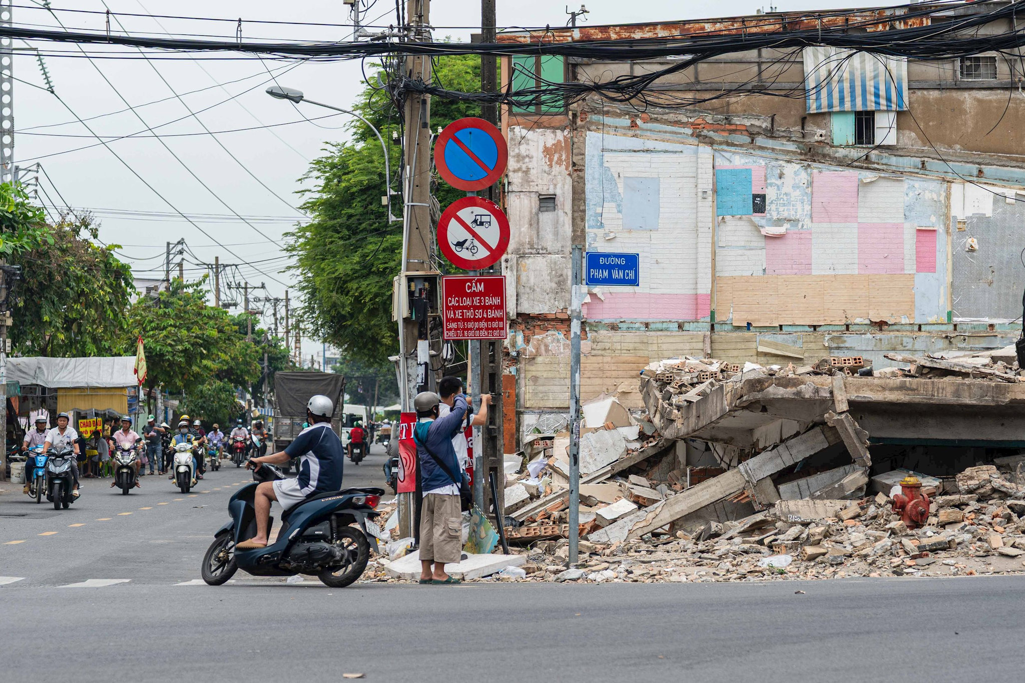 4_cau-duong-binh-tien.jpg