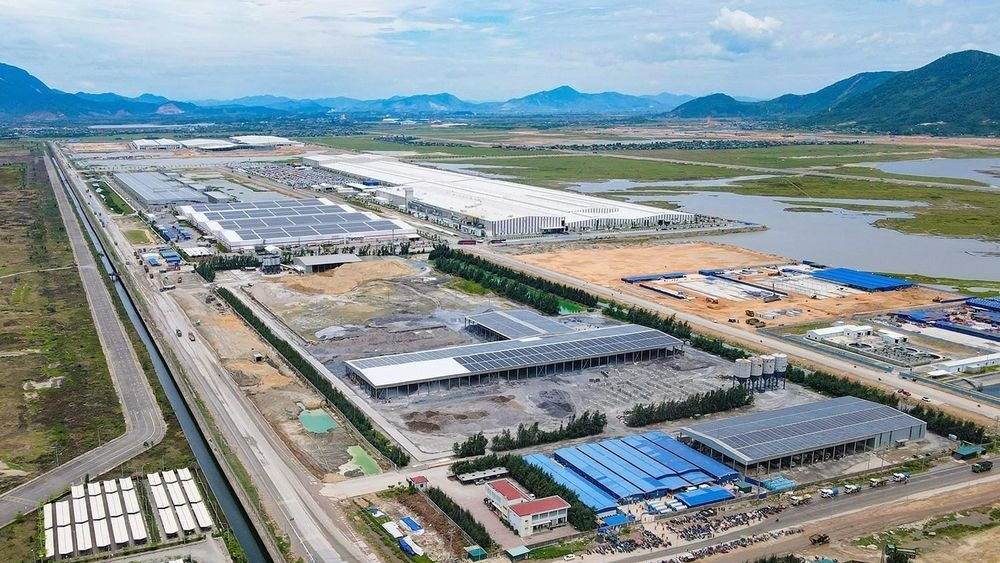 Công ty thép của tỷ phú Phạm Nhật Vượng tuyển 82 nhân sự cho dự án gần 80.000 tỷ đồng tại Hà Tĩnh