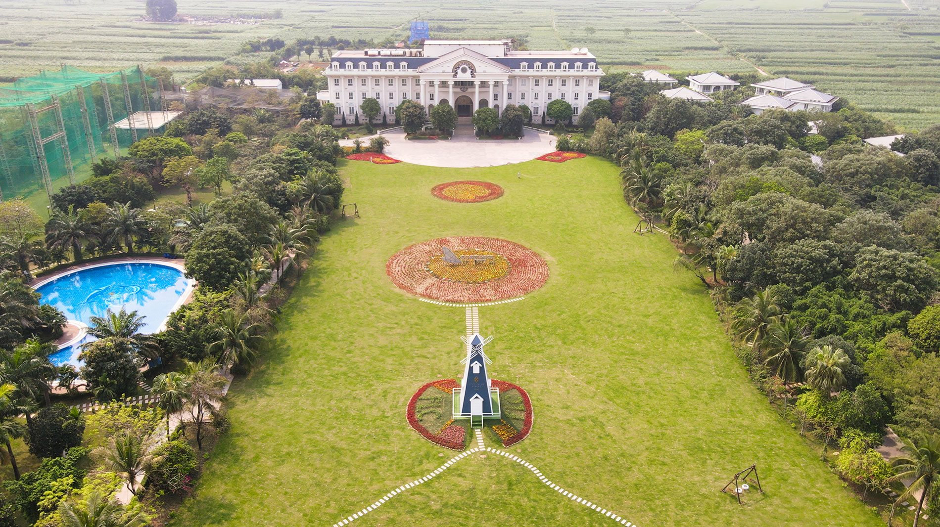Phát hiện 1 khu vực rộng 7,3ha, có cả biệt thự, khách sạn, sân golf và khu xông hơi đá muối Himalaya: Cách Hà Nội chưa tới 100km, từng được đầu tư 600 tỷ đồng xây dựng